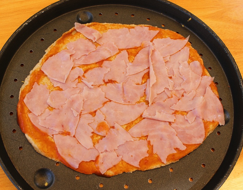 R pizza jamon cocido medio montar RED